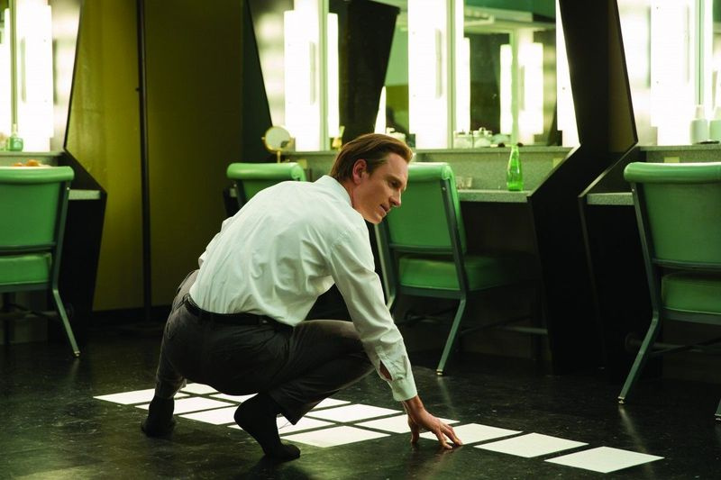 Michael Fassbender hraje hlavní roli ve filmu Steve Jobs. | Univerzální obrázky