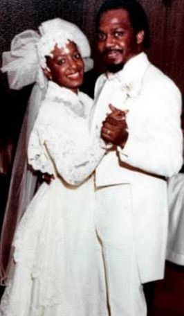 Gale y Bill Farley el día de su boda.