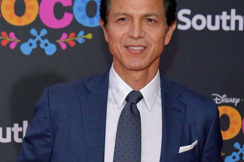 La star de 'Coco' Benjamin Bratt espère un impact croisé du film Pixar