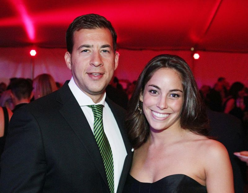 Alexi et Jo Giannoulias ont ajouté une deuxième fille à leur famille. | Photo d