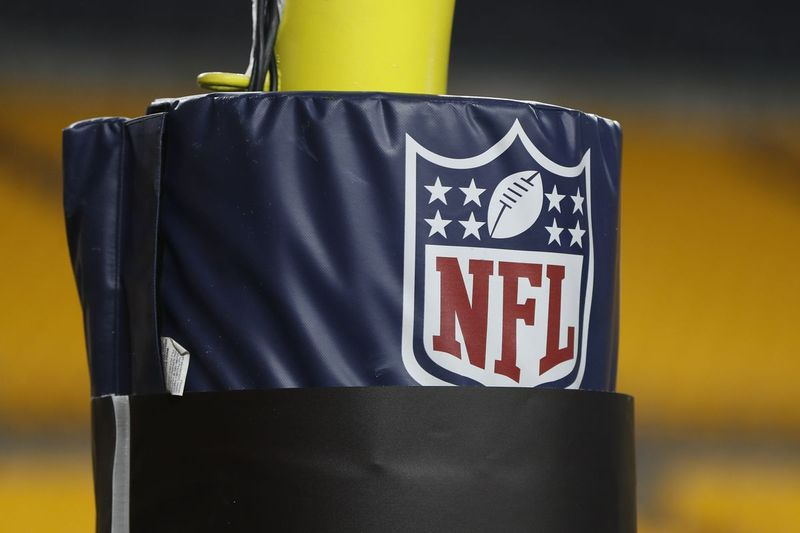 La perte de revenus due à la pandémie a provoqué une baisse du plafond salarial de la NFL.