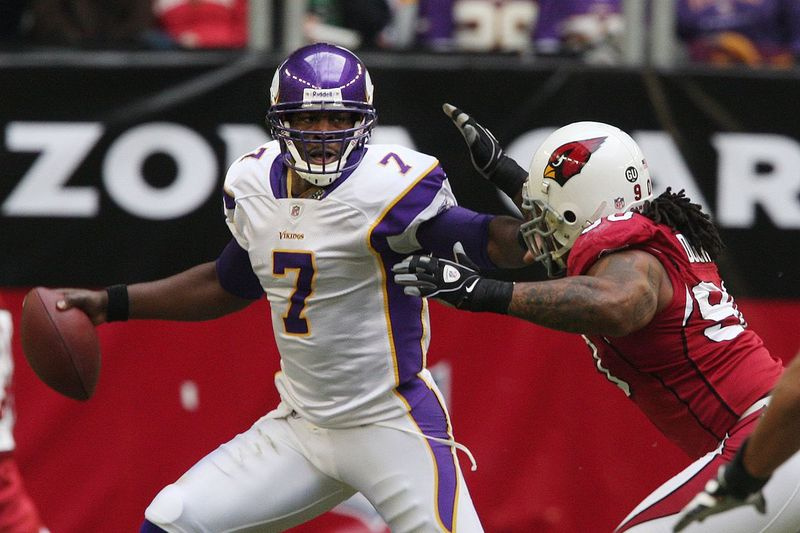 Den tidigare NFL-quarterbacken Tarvaris Jackson dog i en bilolycka i söndags.
