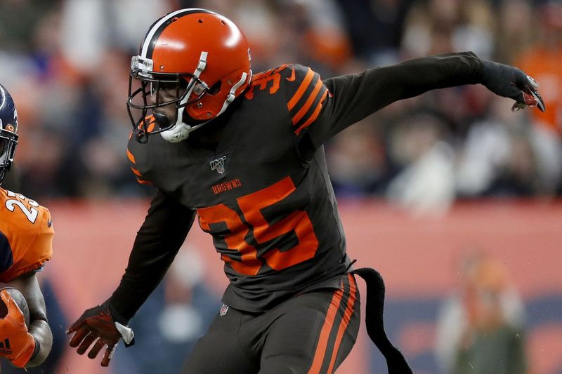 Les Browns ont libéré Jermaine Whitehead après sa diatribe inquiétante sur les réseaux sociaux à la suite d
