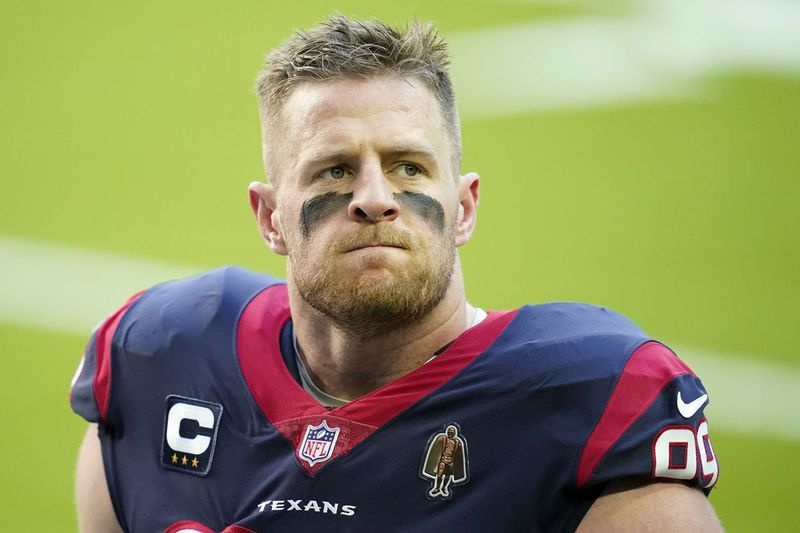 Arizona Cardinals akan menandatangani ejen bebas J.J. Watt kepada kontrak dua tahun.