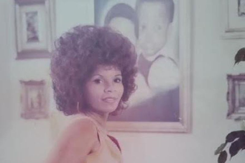 Annette Butler actuó con un grupo familiar que lleva su apodo, Bunny Smith Trio.