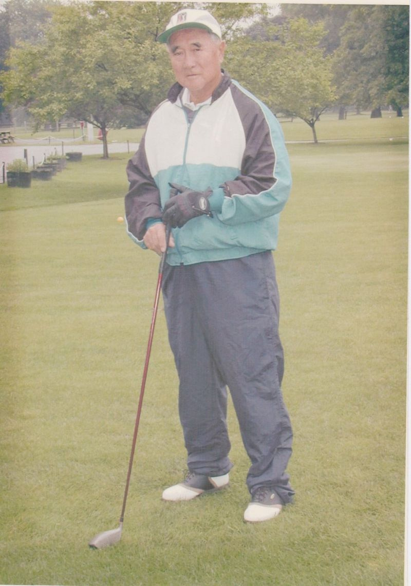 Terve elu sportlane Yosh Yamada nautis golfimängu.
