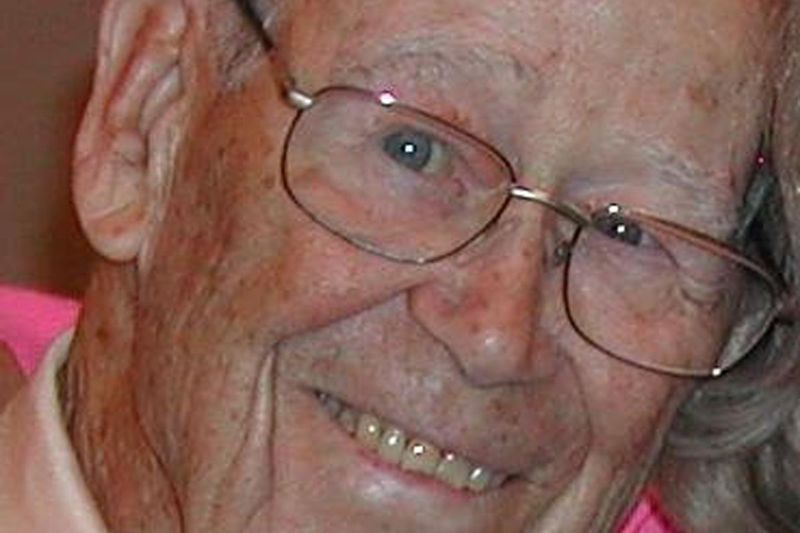Karlas Bogardas.