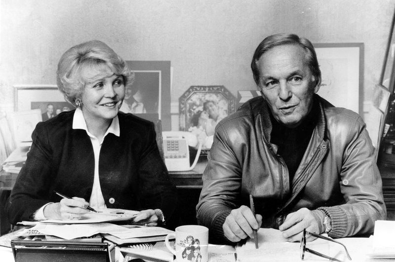 Lee Phillip Bell con su esposo William Bell en 1984.