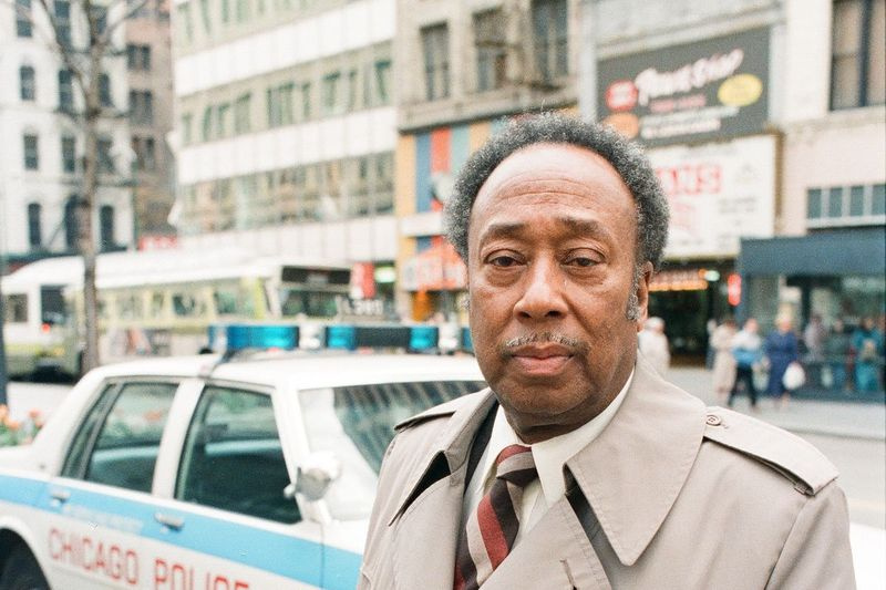 Russ Jūings.