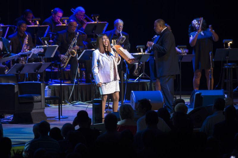 Aretha Franklin dalam persembahan terakhirnya di Ravinia, pada 2017. | Patrick Gipson