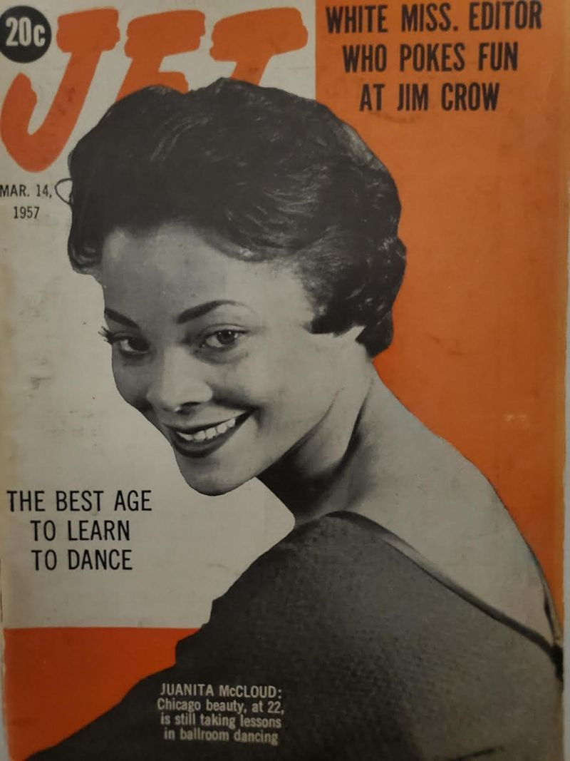 Juanita M. Gibson, takrat 22, na naslovnici Jet leta 1957.