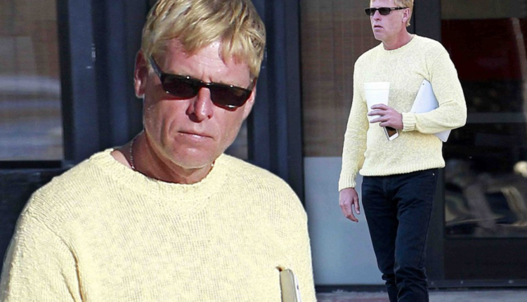   Joe Simpson có đồng tính không