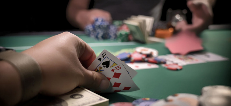   Les enjeux élevés du divertissement en ligne : un regard sur le casino Desert Nights et la culture américaine du jeu