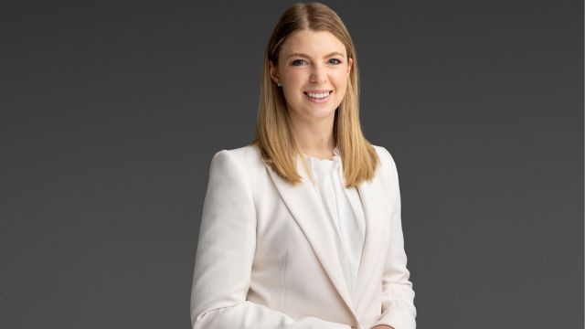   Kas yra Elizabeth Lambert vyras?