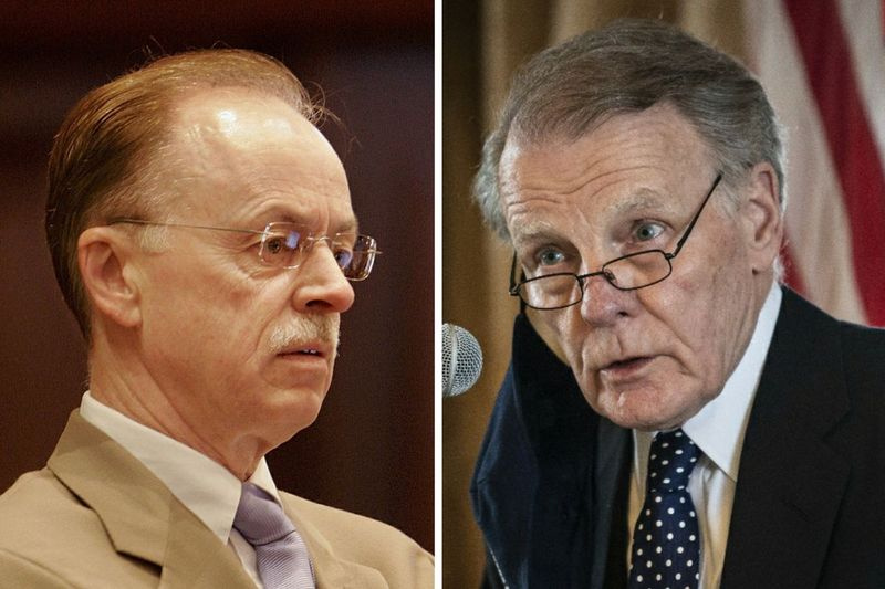 Tim Mapes, de toenmalige stafchef van House Speaker Michael Madigan, vertrok in 2007; Voormalig House Speaker Mike Madigan, rechts, in februari.