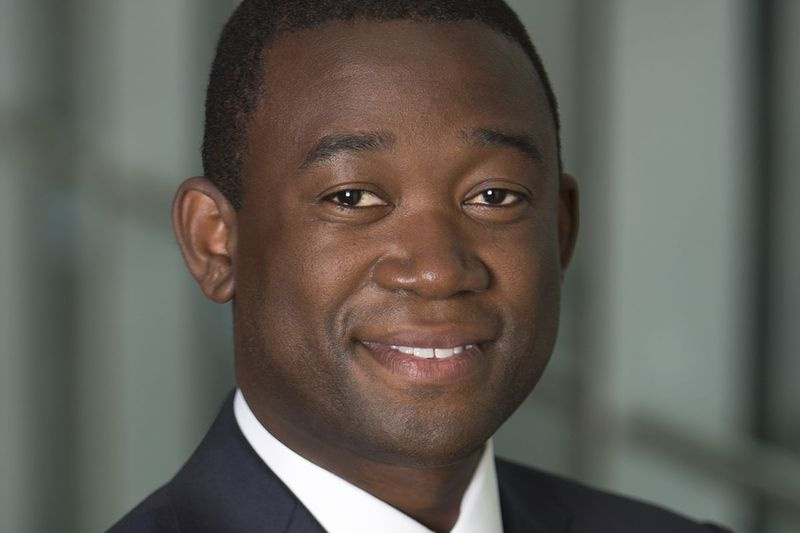 Obamos fondo prezidentas Wally Adeyemo