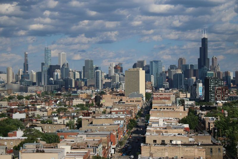 La vue depuis The Up Room au 13ème étage de The Robey Hotel. | Brian Rich/Sun-Times