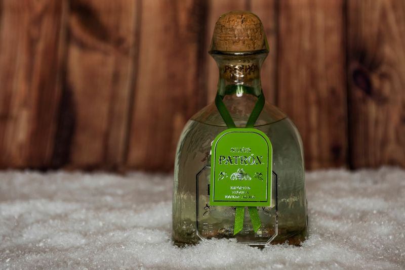 Patrón Tequila yra vienas iš aukščiausios kokybės prekių ženklų, kurie keičia stereotipinį požiūrį į gėrimą.