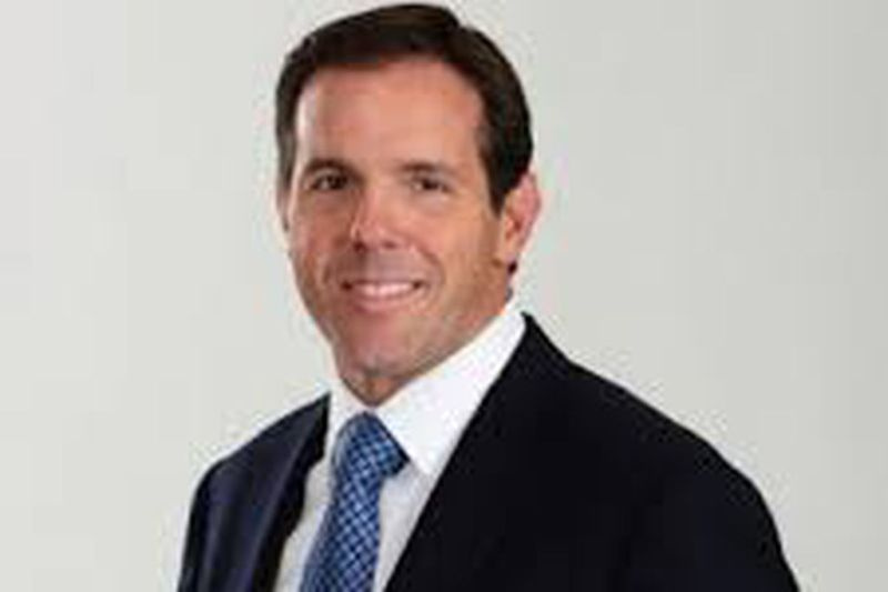 Den tidligere Bears-quarterback Brian Griese forventes at slutte sig til ESPNs Monday Night Football-stand.