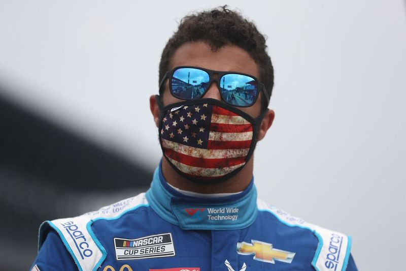 NASCAR-föraren Bubba Wallace tog emot en av president Donald Trumps felaktiga tweets.