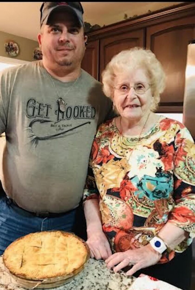   Patricia Marvin com seu neto Jeff.