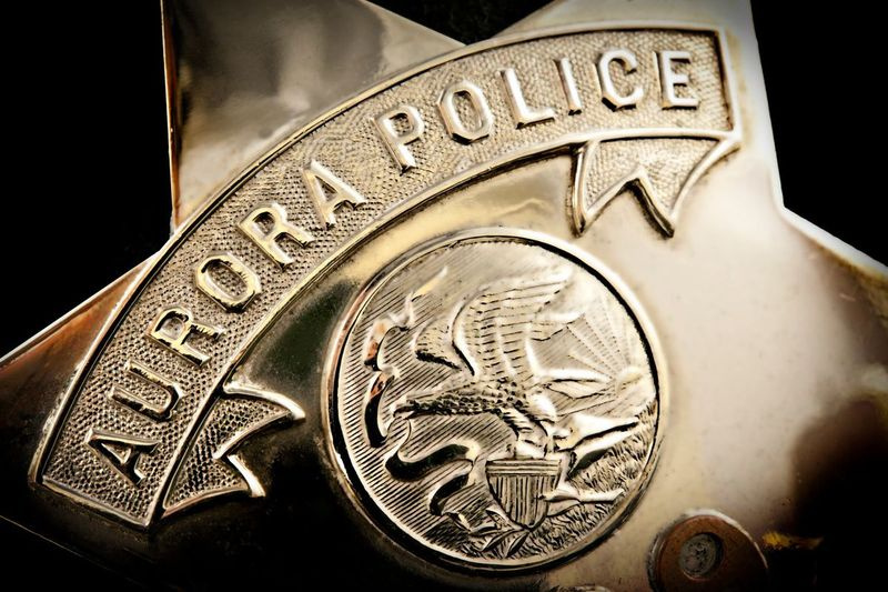Twee mensen kwamen om bij een auto-ongeluk op 23 januari 2021, nadat het voertuig waarin ze zaten gevlucht was voor de politie in een buitenwijk van Aurora.