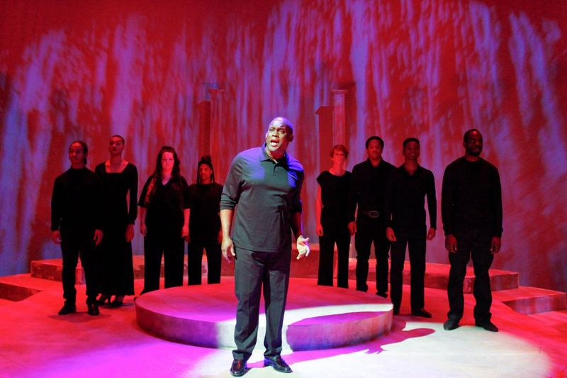 Blake Reasoner, MJ Rawls, Colleen Perry, Jasmine Bomer, Dwight Neal (avant) Hannah Mary Simpson, Vincent Jordan, Blake Hawthorne, Stewart Romeo star dans Legends The Musical : A Civil Rights Movement, Hier, aujourd