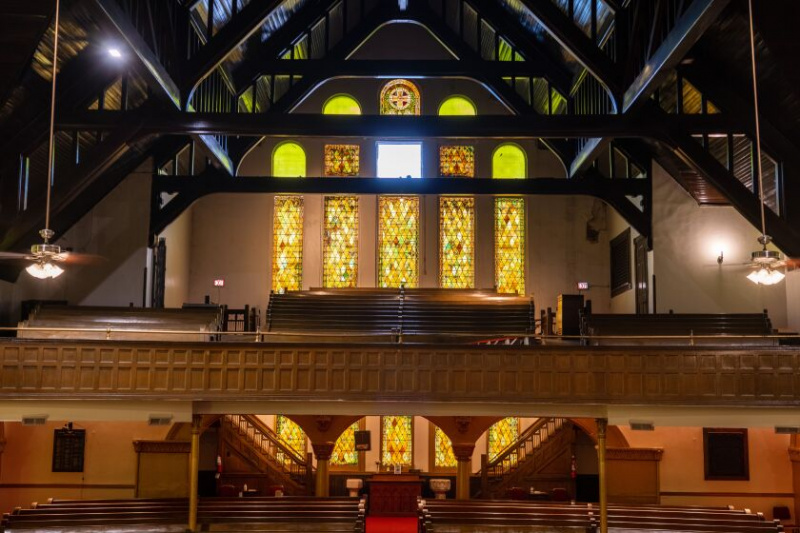   Besök Kenwood United Church of Christ under 'Open House Chicago.'
