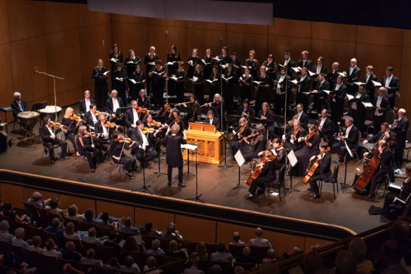   Music_of_the_Baroque_photo_by_Elliot_Mandel_33.jpg