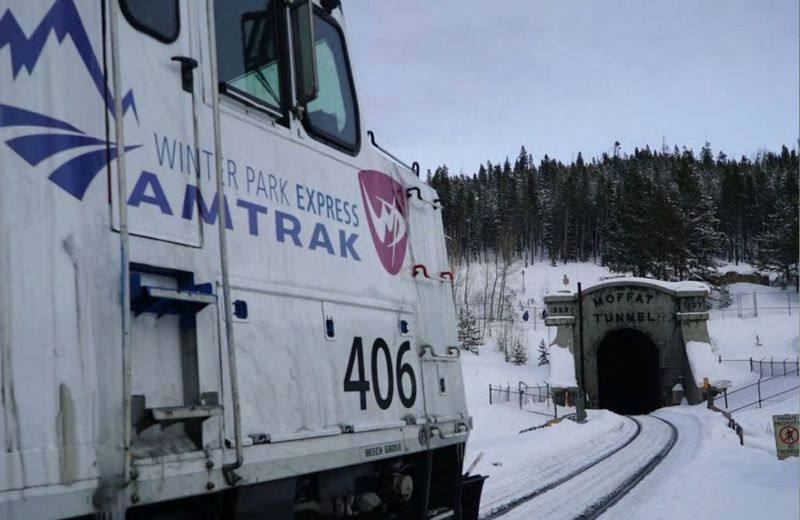 Mandrilõhe all igav Moffati tunnel aitas oluliselt lühendada raudteereise läbi Kaljumäestiku. Lähim alternatiivne raudteetee läbi mägede on Wyomingis enam kui 100 miili põhja pool. | Trevor Hughes /USA TÄNA