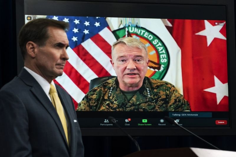 Dans cette photo du 30 août 2021, le général Frank McKenzie, commandant du Commandement central des États-Unis, apparaît à l