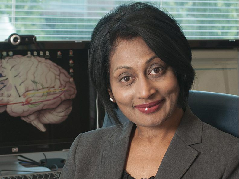 Dr. Mani Pavuluri, een kinderpsychiater aan de Universiteit van Illinois in Chicago, erkende fouten bij het voorschrijven van lithium aan kinderen, maar zei dat ze elk kind dat aan haar studie meedeed als een engel behandelde. | Joshua Clark / UIC Photo Services