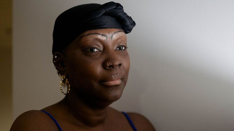 Hallena Johnson è la madre di Kiara Windom, strangolata nel 2009. Sonny Pierce è accusato di omicidio per la morte di Windom e di altre due giovani donne, Mariah Edwards e Kimika Coleman.