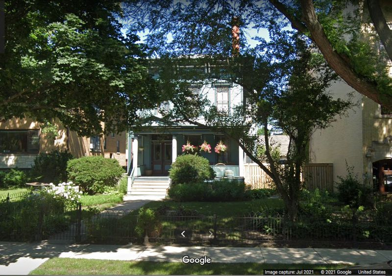 Il proprietario di questa casa con cinque camere da letto a Oak Park ha risparmiato più di $ 28.000 sulle tasse quest
