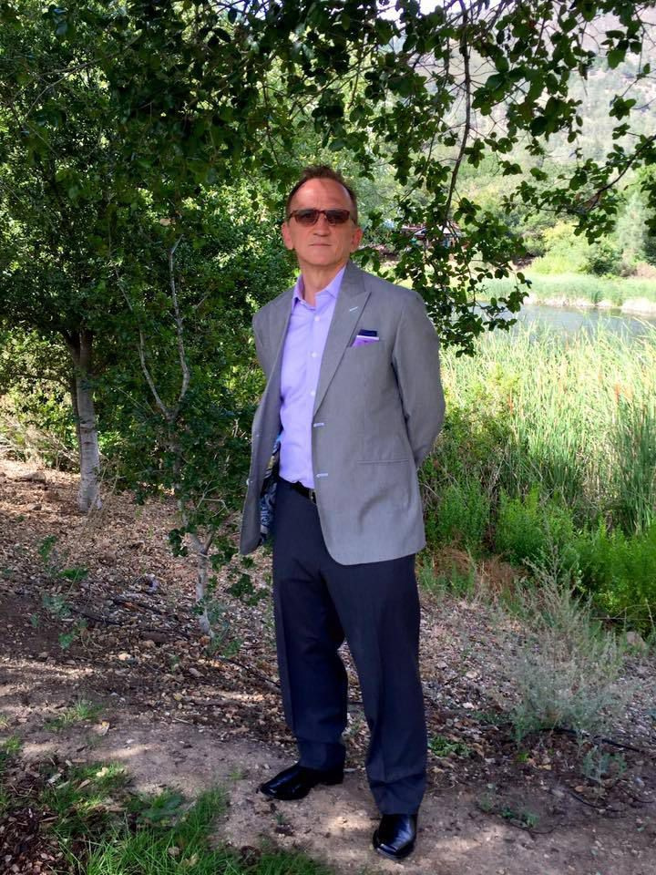 Simo Sam Krneta, som driver Renovation Associates, Inc.