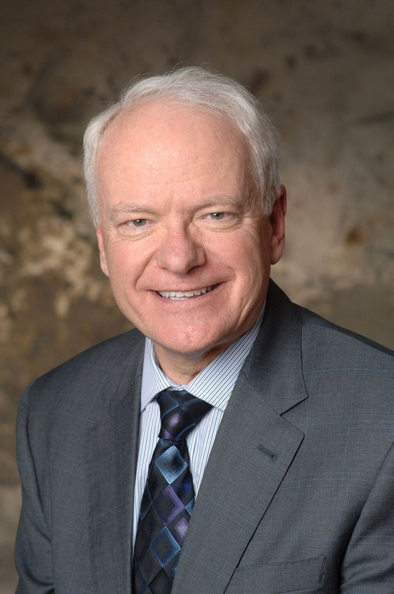 Dr Brian Peterson, Wisconsini osariigi Milwaukee maakonna peaarst.