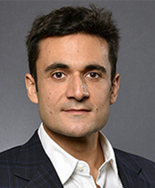 Dimitris Papanikola, profesor finansów w Kellogg School of Management na Northwestern University.