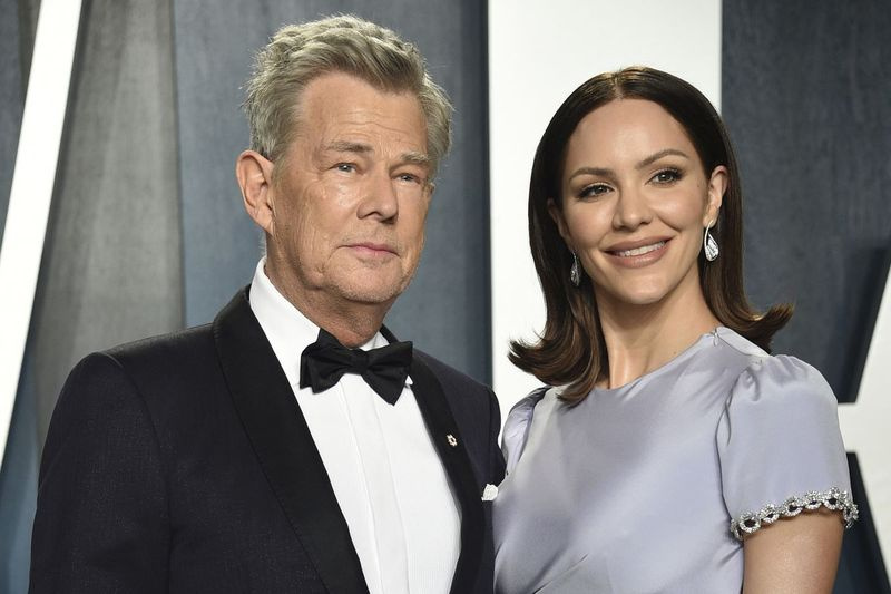 FAIL – David Foster ja Katharine McPhee saabuvad 2020. aastal Vanity Fairi Oscaripeole. Paar, kes abiellus 2019. aastal, sünnitas veebruaris pisipoja.