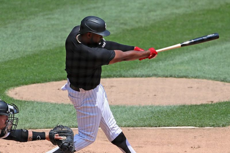 Eloy Jiménez regresó a los White Sox el lunes.