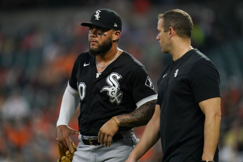   Træner James Kruk (til højre) har været en travl mand med White Sox i denne sæson.
